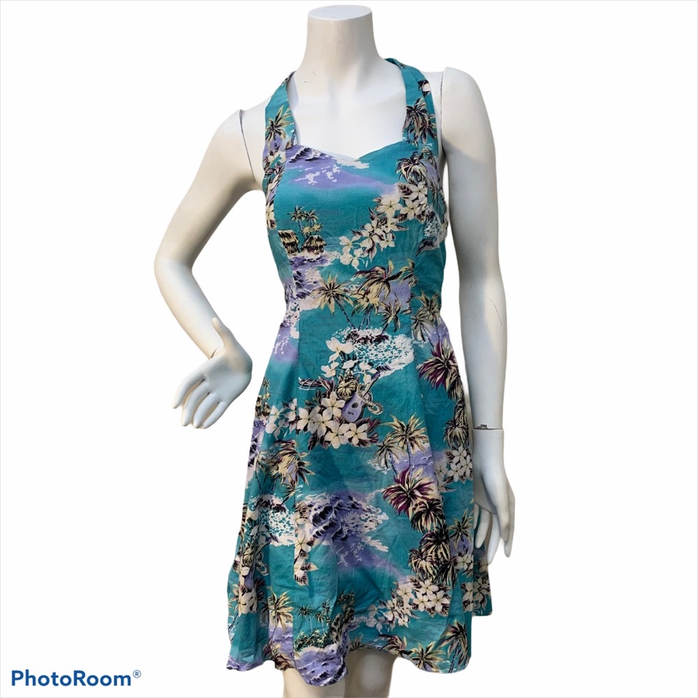 Hawaiian Tropical Island Hilo Hattie Halter Dress